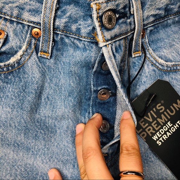 LEVIS wedgie straight high rise jeans - Picture 5 of 12